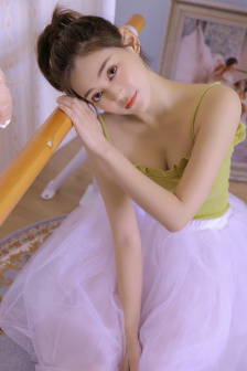美女肮衣内外衣图片